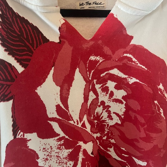 We The Free It’s a Vibe Red Floral Hoodie - Picture 3 of 6